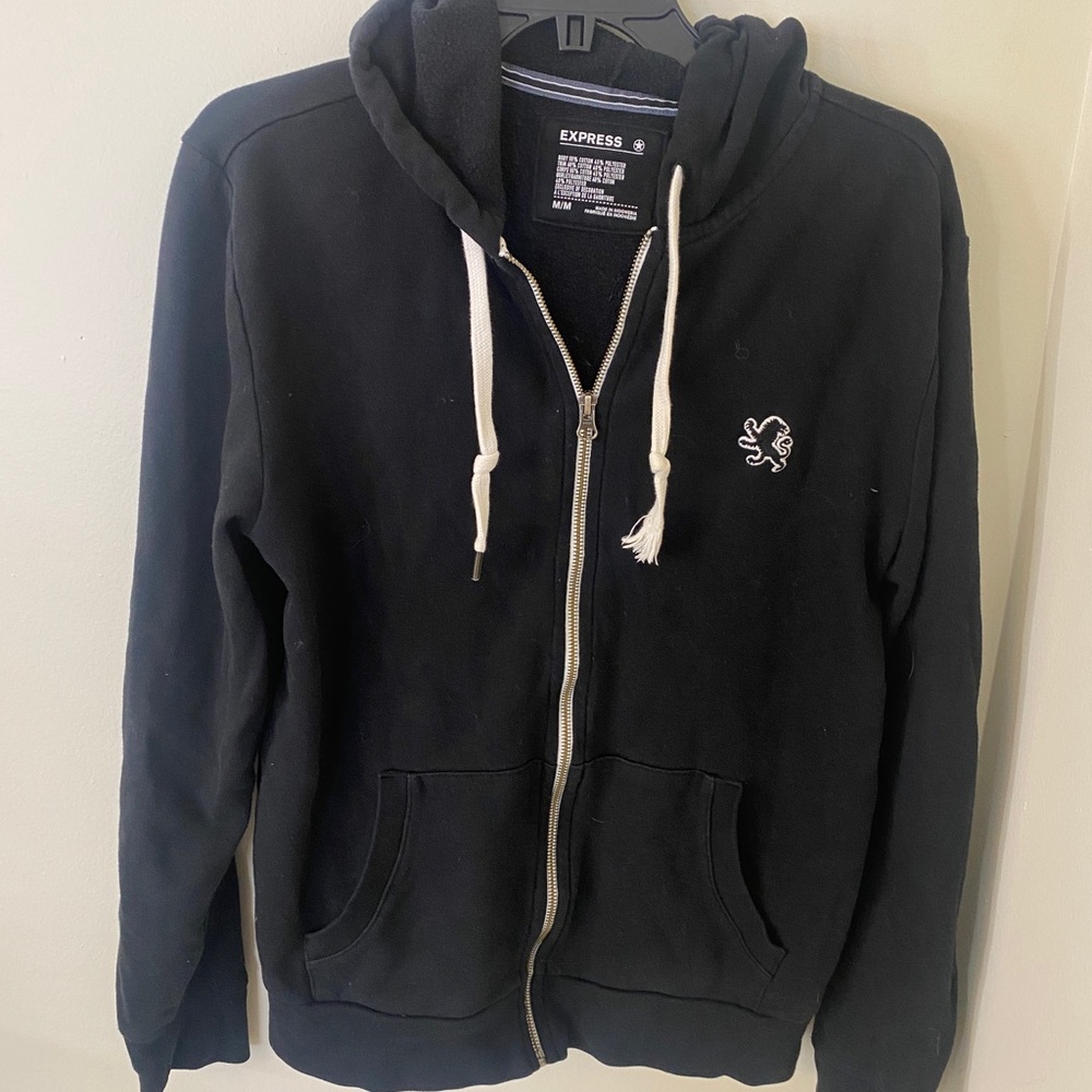 Black Sweatshirt